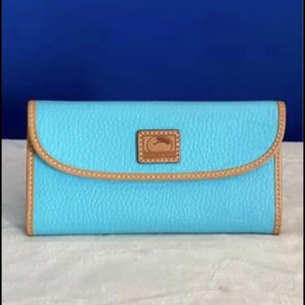 Dooney & Bourke Turquoise Leather Wallet  EUC!
